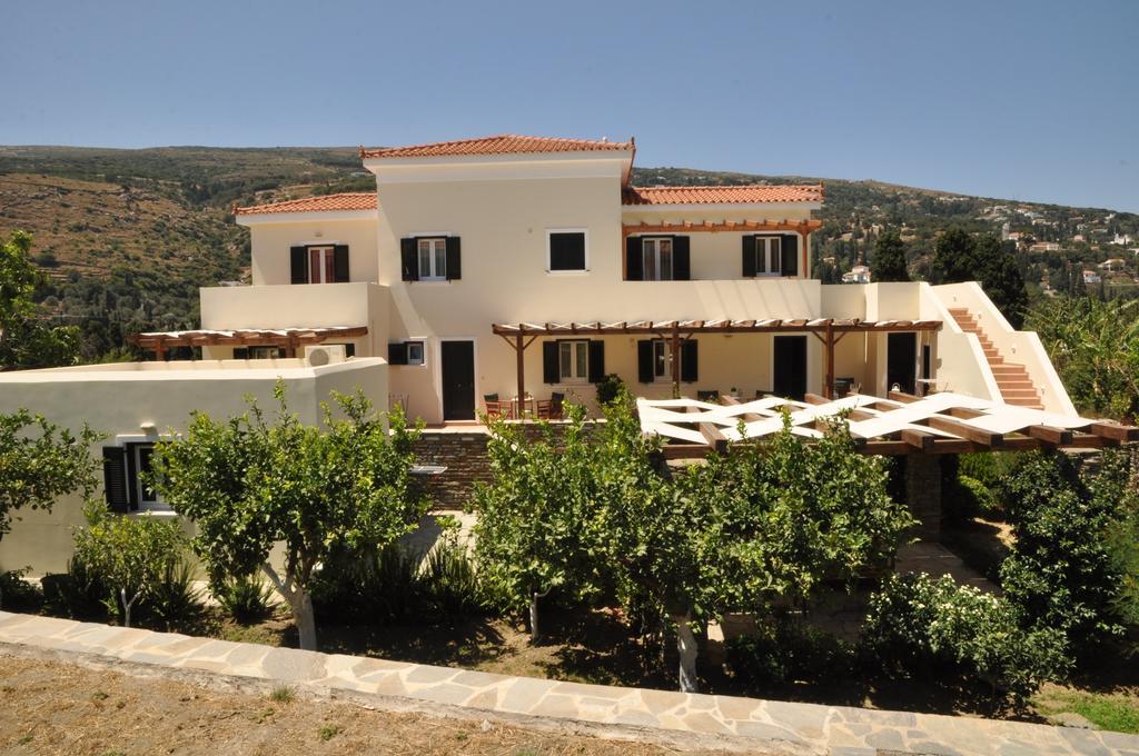 Handakas * Andros Town